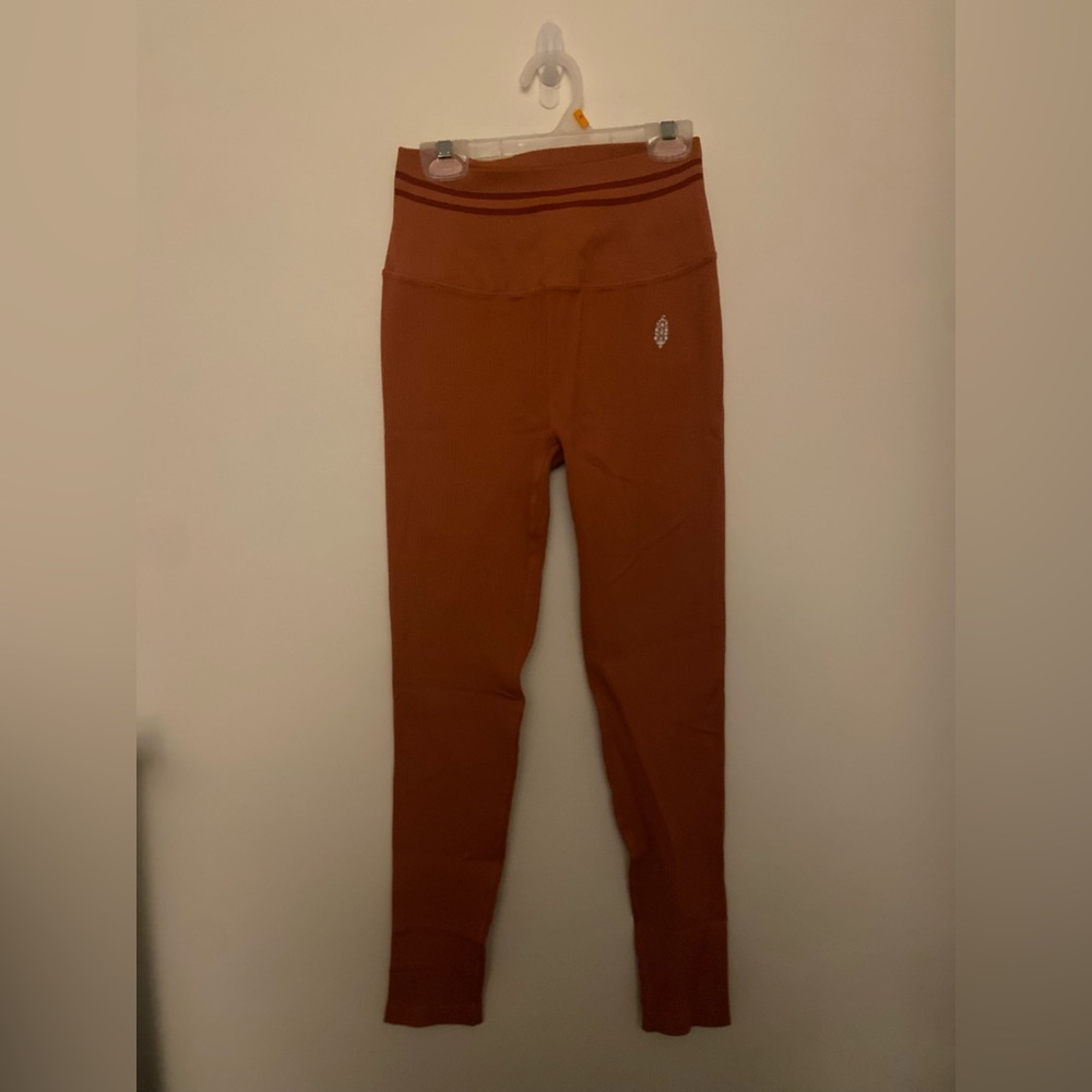 Free People Movement Set - Picture 2 of 3